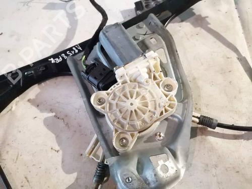 Used Left front window motor Left front window motor MERCEDES-BENZ C-CLASS (W203) C 220 CDI (203.008) (150 hp) 35285003 35285003