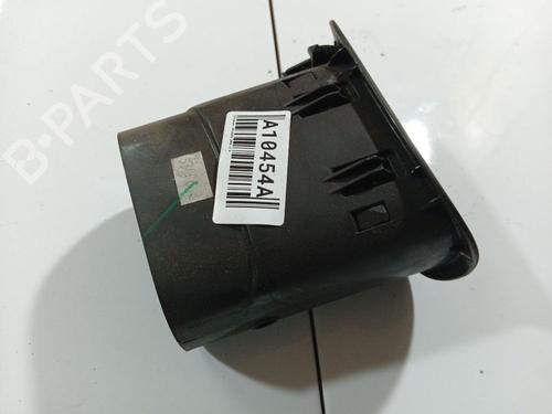 Used Air vent CHRYSLER VOYAGER IV (RG, RS) 2.8 CRD (150 hp) 32560594