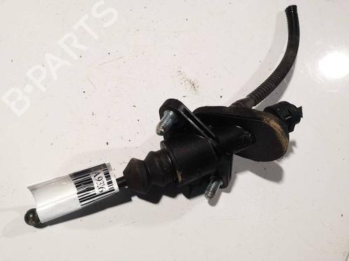 clutch-slave-cylinder-opel-tigra-twintop-x04-2004-2005-2006-2007-2008-2009-2010-35022468 main image
