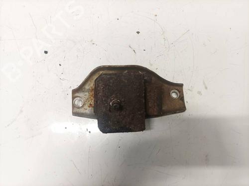 Used Engine mount Engine mount SUBARU LEGACY IV (BL) 2.0 AWD (BL5) (165 hp) 32618568 32618568
