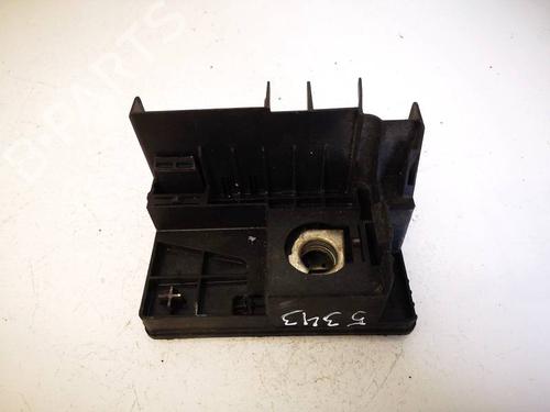 Used Fuse box Fuse box MERCEDES-BENZ E-CLASS (W211) E 220 CDI (211.006) (150 hp) 36207508 36207508