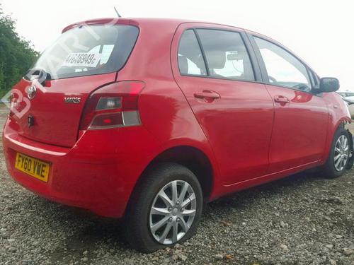 Used Parts TOYOTA YARIS (_P9_) 1.4 D-4D (NLP90_, NLP90R) 4527444