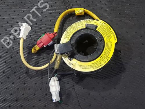 squib-airbag-mitsubishi-space-star-mpv-dg_a-1998-1999-2000-2001-2002-2003-2004-35661400 main image