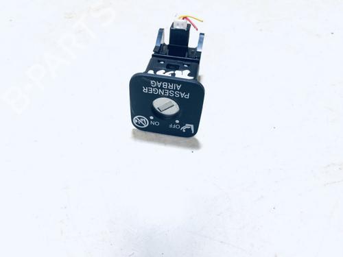 Used Switch Switch TOYOTA RAV 4 III (_A3_) 2.2 D 4WD (ALA30_, ALA30R) (136 hp) 33062217 33062217
