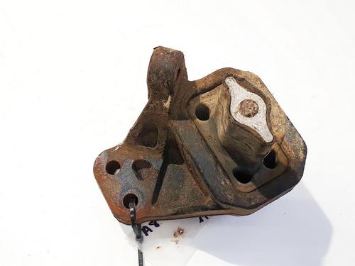 Used Engine mount DODGE DURANGO (HB) 4.7 (234 hp) 32916280