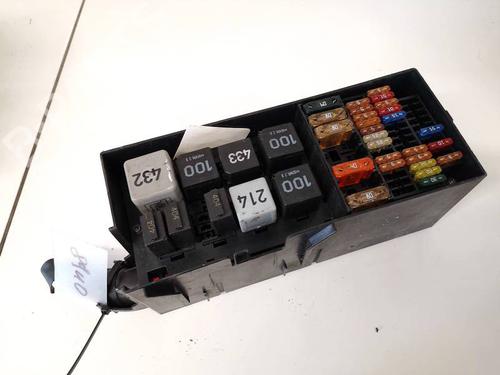 Used Fuse box Fuse box VW PHAETON (3D1, 3D2, 3D3, 3D4, 3D6, 3D7, 3D8, 3D9) 3.2 V6 (241 hp) 32936584 32936584
