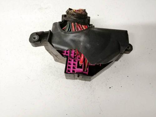 fuse-box-renault-megane-iii-hatchback-bz01_-b3_-2008-32968152 main image