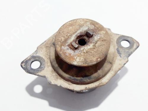 Used Engine mount Engine mount VW GOLF III (1H1) 1.9 TDI (90 hp) 33519208 33519208