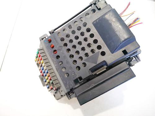 Used Fuse box Fuse box 33078479 33078479