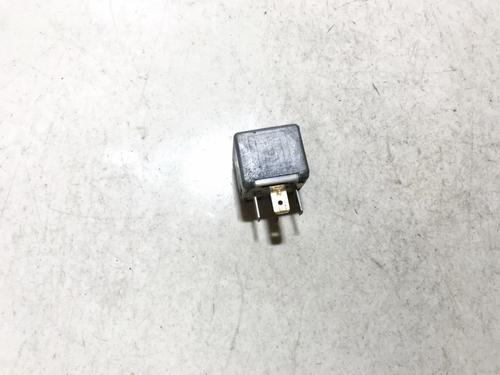 other-audi-a4-b5-8d2-1994-1995-1996-1997-1998-1999-2000-2001-33515832 main image