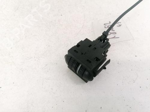 Used Switch Switch VW PASSAT B5 Variant (3B5) 1.9 TDI (110 hp) 35403233 35403233