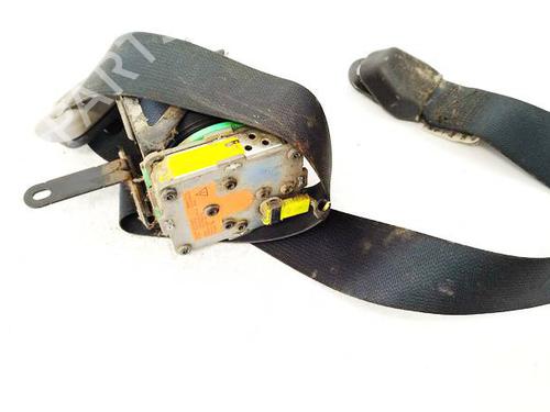 Used Front right seatbelt Front right seatbelt TOYOTA YARIS (_P9_) 1.4 D-4D (NLP90_, NLP90R) (90 hp) 34933539 34933539