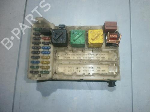 Used Fuse box Fuse box FORD MONDEO I (GBP) 1.6 i 16V (88 hp) 33485512 33485512