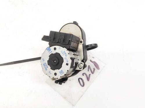 electronic-module-bmw-7-e38-1994-1995-1996-1997-1998-1999-2000-2001-32953766 main image