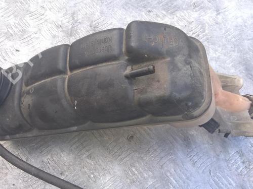 Used Expansion tank Expansion tank MERCEDES-BENZ E-CLASS (W210) E 320 CDI (210.026) (197 hp) 35879632 35879632