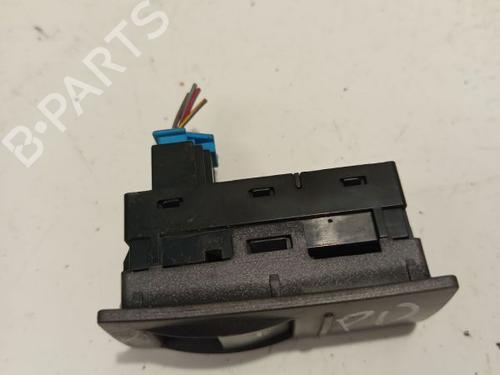 switch-vw-phaeton-3d1-3d2-3d3-3d4-3d6-3d7-3d8-3d9-2002-2003-2004-2005-2006-2007-2008-2009-2010-2011-2012-2013-2014-2015-2016-32571808 main image