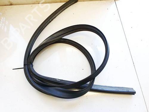 rubber-door-seal-opel-astra-h-a04-2004-2005-2006-2007-2008-2009-2010-2011-2012-2013-2014-36851931 main image