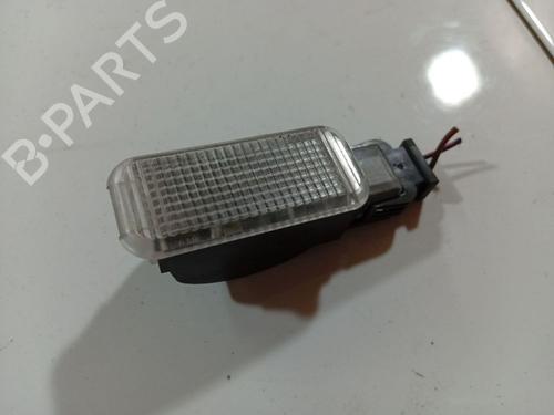 Used Interior roof light Interior roof light VW PASSAT B5.5 (3B3) 2.0 TDI (136 hp) 34916686 34916686
