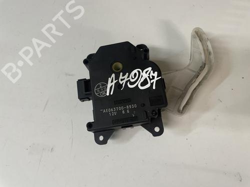 Used Electronic module Electronic module TOYOTA COROLLA Verso (ZER_, ZZE12_, R1_) 2.0 D-4D (CUR10_, CUR10R) (116 hp) 32904665 32904665