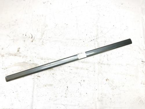 rubber-door-seal-audi-a3-8p1-2003-2004-2005-2006-2007-2008-2009-2010-2011-2012-2013-36548427 main image