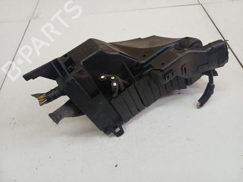 fuse-box-ford-s-max-wa6-2006-2007-2008-2009-2010-2011-2012-2013-2014-32969356 main image