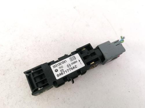 electronic-module-chrysler-pt-cruiser-pt_-2000-2001-2002-2003-2004-2005-2006-2007-2008-2009-2010-32912639 main image