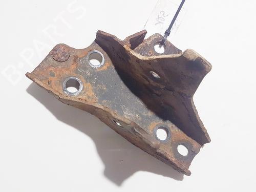 Used Support Support NISSAN ALMERA TINO (V10) 2.2 dCi (115 hp) 33100102 33100102