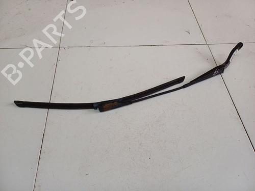 Used Front windshield wiper arm Front windshield wiper arm MERCEDES-BENZ B-CLASS Sports Tourer (W245) B 180 CDI (245.207) (109 hp) 32547388 32547388