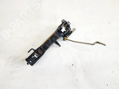 front-left-exterior-door-handle-lexus-rx-_u3_-2003-2004-2005-2006-2007-2008-35034617 main image