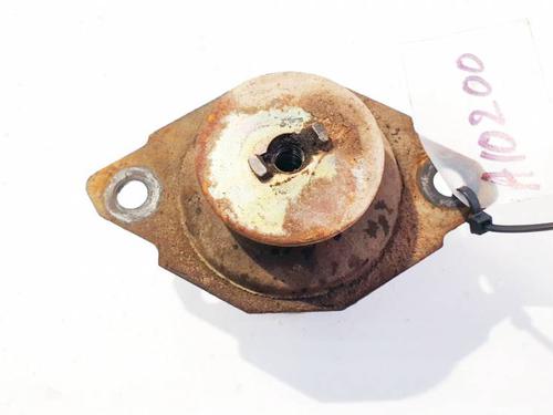 Used Engine mount Engine mount VW GOLF III (1H1) 1.9 TD, GTD (75 hp) 32589178 32589178