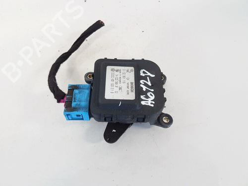 Used Electronic module Electronic module AUDI A4 B5 (8D2) 1.9 TDI (110 hp) 33068229 33068229