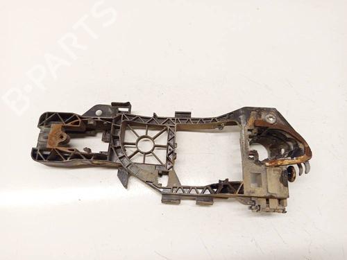 front-right-exterior-door-handle-vw-passat-b6-3c2-2005-2006-2007-2008-2009-2010-2011-34864392 main image
