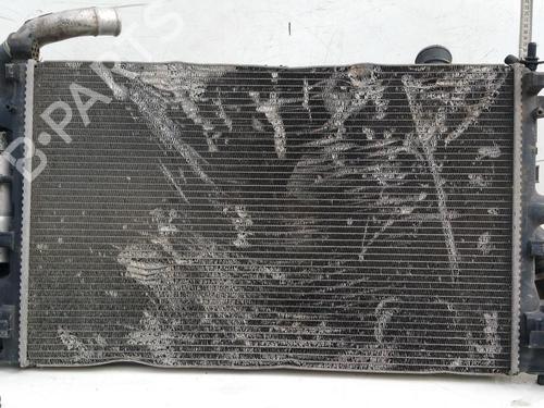 Used Water radiator Water radiator 35647722 35647722