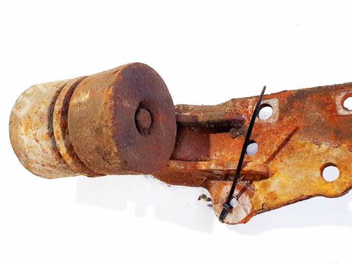 Used Engine mount Engine mount JEEP GRAND CHEROKEE III (WH, WK) 3.7 V6 (214 hp) 32603521 32603521