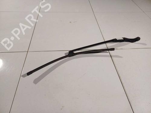 front-windshield-wiper-arm-fiat-croma-194_-2005-2006-2007-2008-2009-2010-2011-32576225 main image