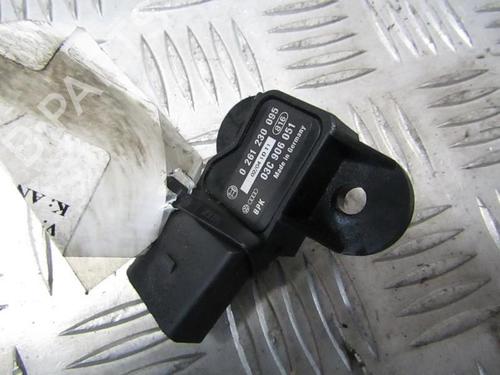 Used Electronic module Electronic module VW GOLF V (1K1) 1.6 FSI (115 hp) 35678677 35678677
