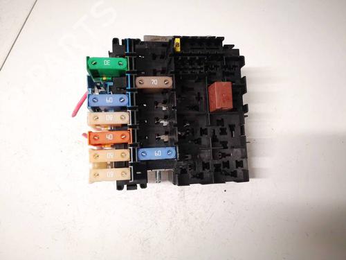 Used Fuse box RENAULT LAGUNA III (BT0/1) 1.5 dCi (BT00, BT0A, BT0T, BT1J) (110 hp) 32625243