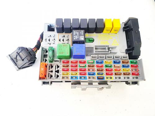 fuse-box-opel-zafira-a-mpv-t98-1999-2000-2001-2002-2003-2004-2005-2006-32911175 main image
