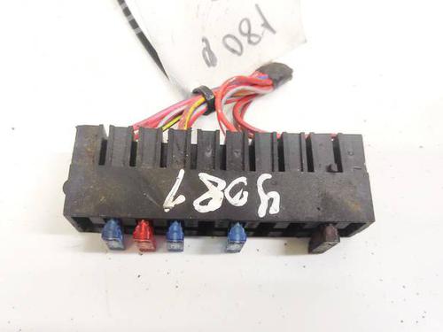 fuse-box-audi-a6-c6-4f2-2004-2005-2006-2007-2008-2009-2010-2011-32946440 main image