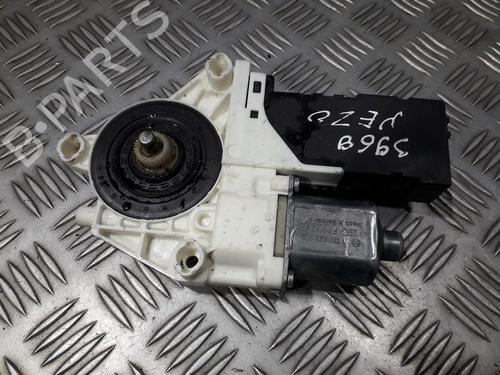 Used Left front window motor Left front window motor 35695974 35695974