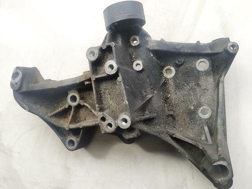 Used Support Support RENAULT SCÉNIC I MPV (JA0/1_, FA0_) 2.0 16V (JA1B, JA1D, JA0C) (139 hp) 32913135 32913135