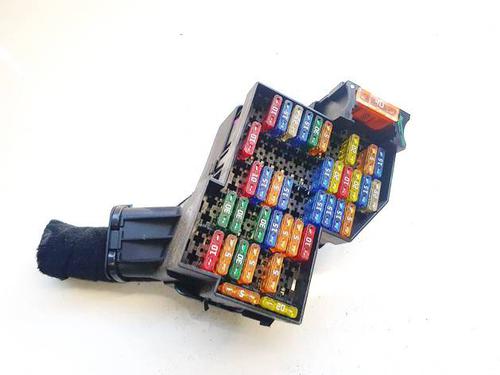 Used Fuse box Fuse box 35830035 35830035