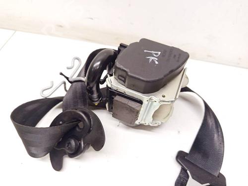 Front left seatbelt FORD FIESTA VII (HJ, HF) 1.1 Ti-VCT | BP38576563I26 - Image 2