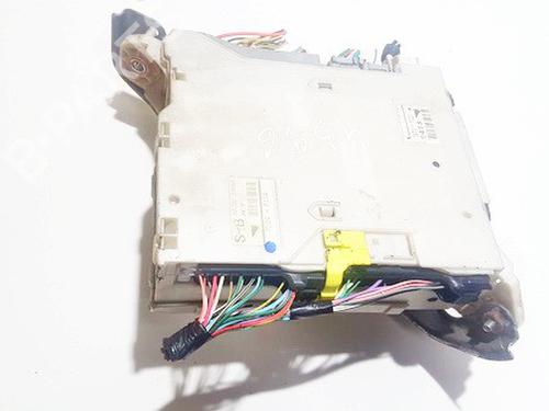 Used Fuse box Fuse box LEXUS IS II (_E2_) 220d (ALE20) (177 hp) 33100712 33100712