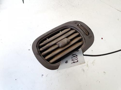 Used Air vent Air vent CHRYSLER VOYAGER IV (RG, RS) 2.5 CRD (141 hp) 32885680 32885680