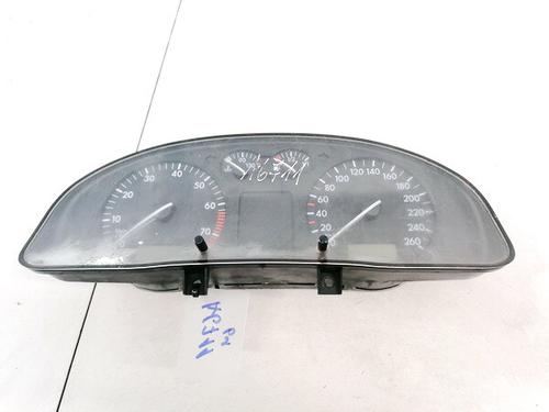 Used Instrument cluster Instrument cluster VW PASSAT B5 Variant (3B5) 1.8 (125 hp) 35564377 35564377