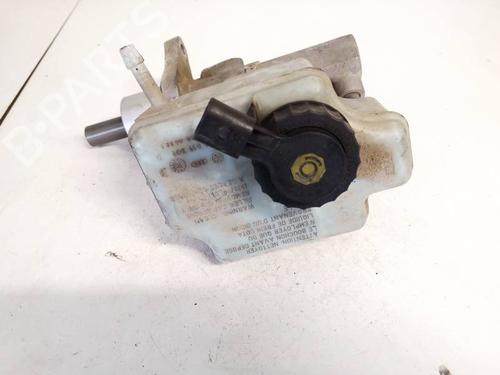 Used Brake fluid reservoir Brake fluid reservoir 35098610 35098610