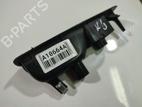 Used Switch Switch RENAULT LAGUNA III (BT0/1) 1.5 dCi (BT00, BT0A, BT0T, BT1J) (110 hp) 32552049 32552049