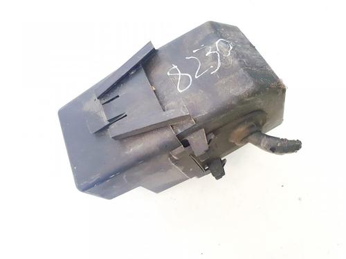 Used Fuse box Fuse box VW GOLF IV (1J1) 1.9 TDI (90 hp) 32909576 32909576