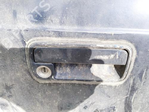 Used Front right exterior door handle Front right exterior door handle MAZDA 626 III (GD) 2.0 D (GDFP) (60 hp) 35502949 35502949